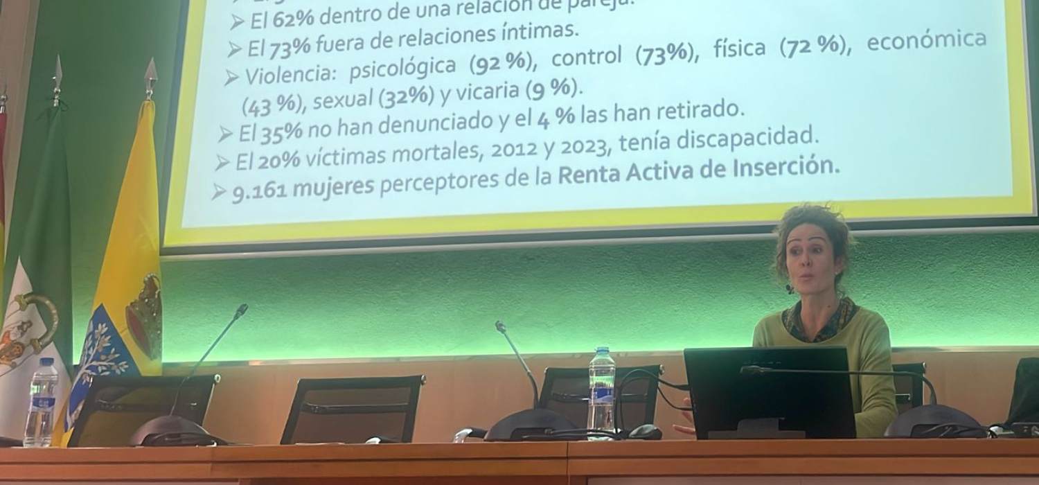 La UCA visibiliza la violencia de género hacia mujeres con discapacidad en una jornada en Ciencias del Trabajo