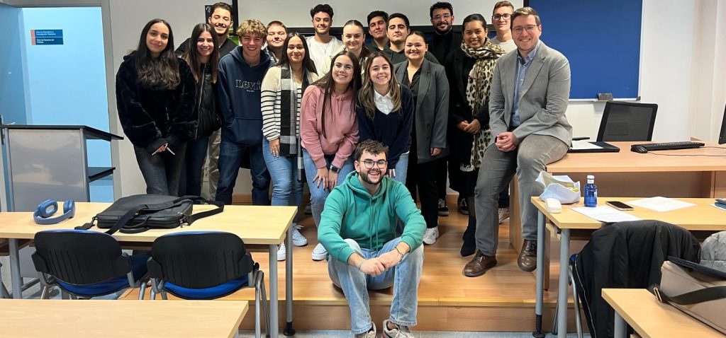 Algeciras acogerá el I Torneo de Debate Jurídico de la Facultad de Derecho de la UCA