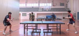 La UCA acoge una exhibición internacional de tenis de mesa con jugadores de la liga universitaria...