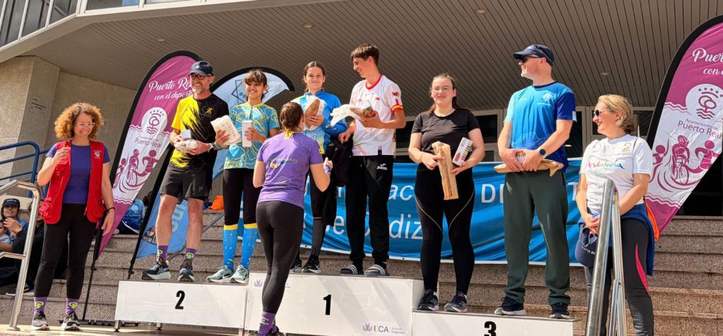 La UCA acoge con éxito la primera prueba combinada del Circuito Diputación de Cádiz de Orientación-III Rumbo Violeta