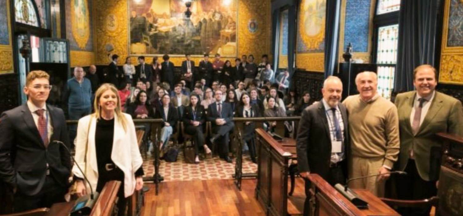 La Facultad de Derecho de la UCA celebra el I Torneo Nacional de Debate en su sede de Algeciras