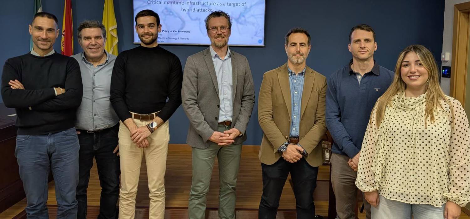 El experto Johannes Peters imparte dos charlas en el Máster Universitario en Protección y Seguridad Marítima