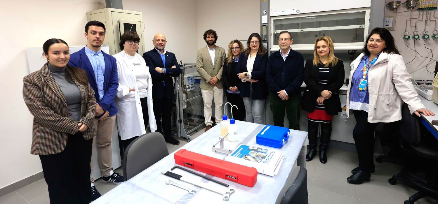 Moeve y la Universidad de Cádiz inauguran el Laboratorio para la Transición Energética en el Campus Bahía de Algeciras