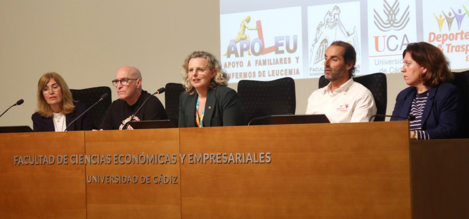 La Facultad de Ciencias Económicas y Empresariales acoge un seminario sobre marketing social y donación de médula ósea
