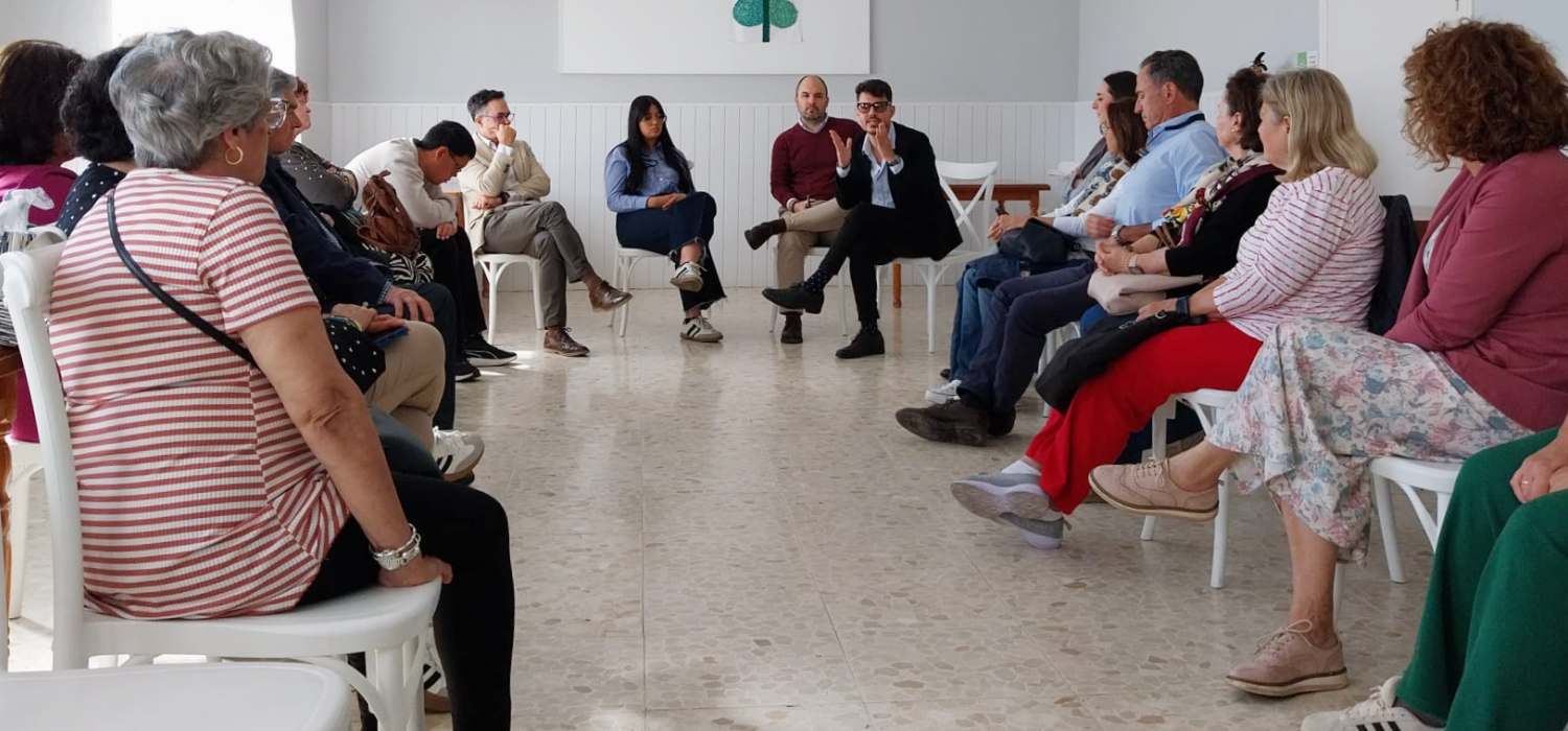 La Clínica Jurídica de la UCA desarrolla una actividad divulgativa con familias de AFANAS Sanlúcar de Barrameda
