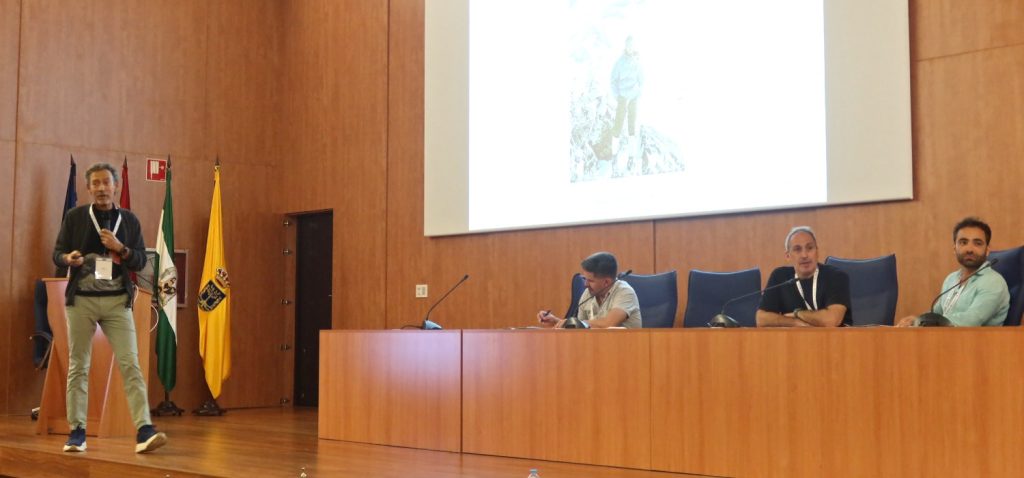 Orfelio León ofrece una master class sobre cómo comunicar bien los trabajos en las jornadas de Psicología Básica