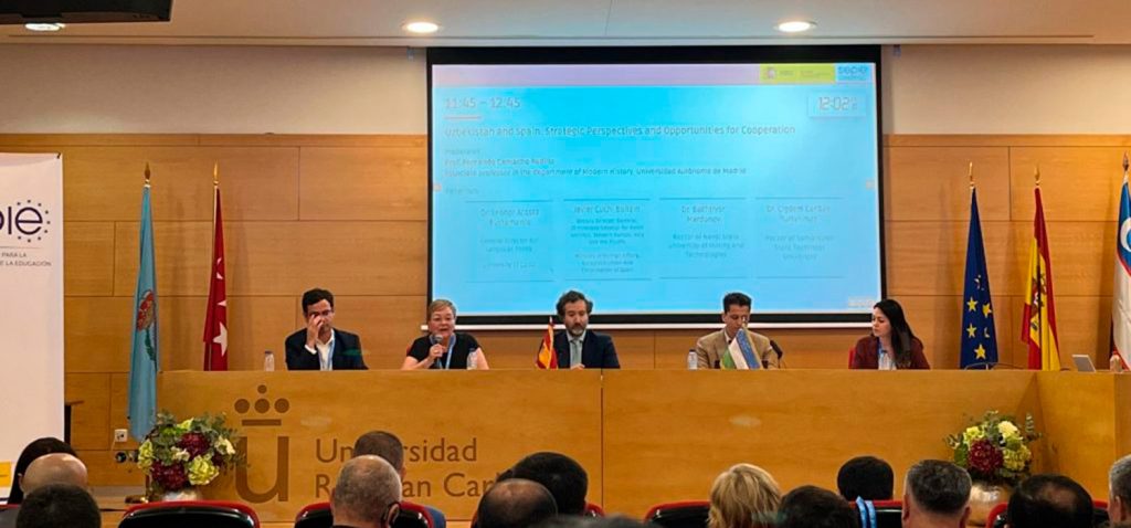 La UCA participa en el III Foro de Universidades de España y Uzbekistán