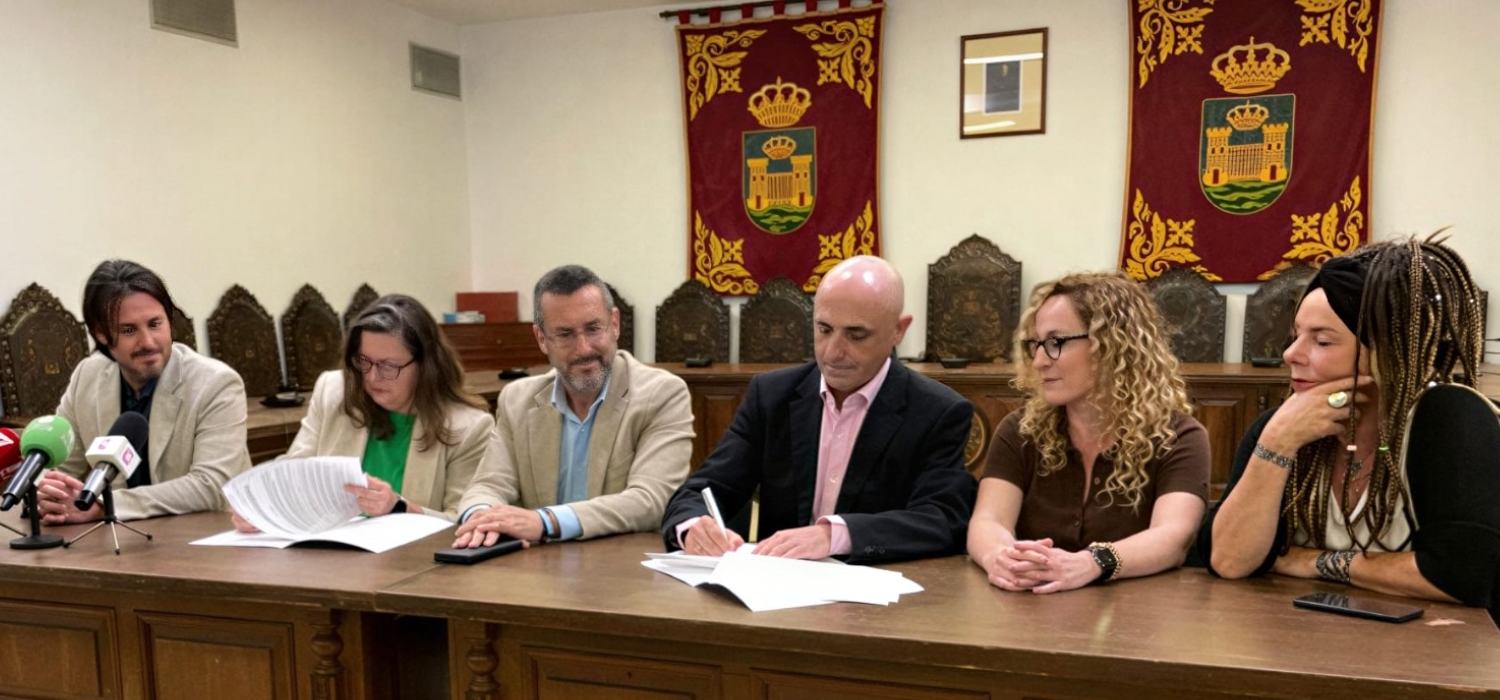 La UCA participa en la ampliación del proyecto ‘Mar Inea’ para recuperar los bosques marinos de la Bahía de Algeciras