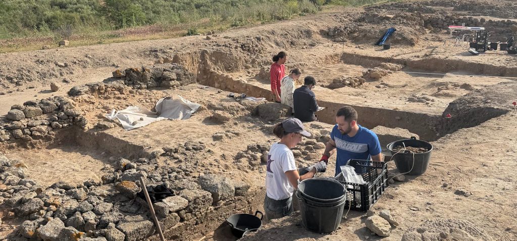 El Castillo de Doña Blanca protagoniza unas jornadas para acercar a la ciudadanía los últimos avances de su investigación arqueológica