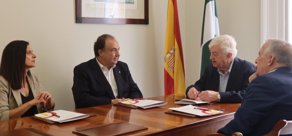 La Cámara de Comercio y la UCA impulsan el Observatorio de Sostenibilidad y Competitividad de las PYMES