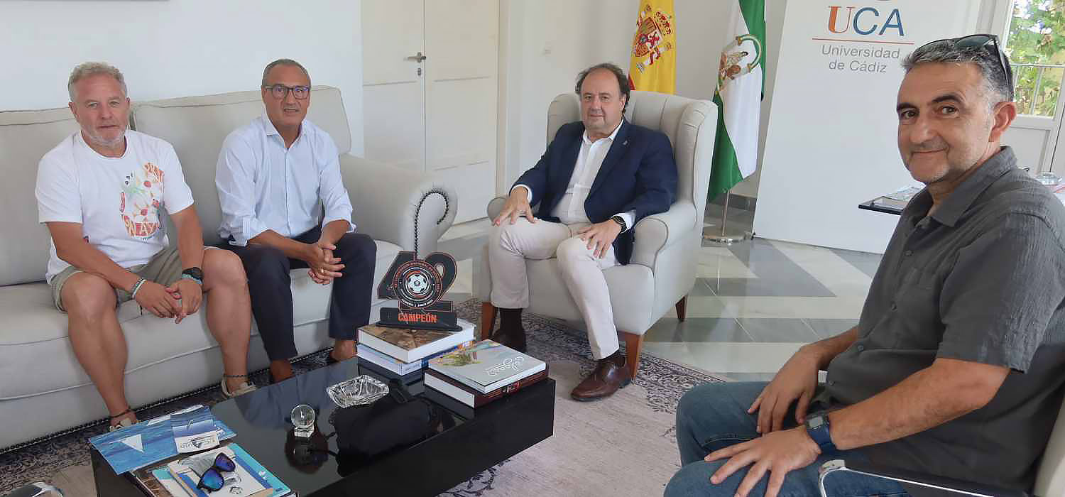 Recepción al equipo de la Universidad de Cádiz campeón de España de fútbol sala del PTGAS