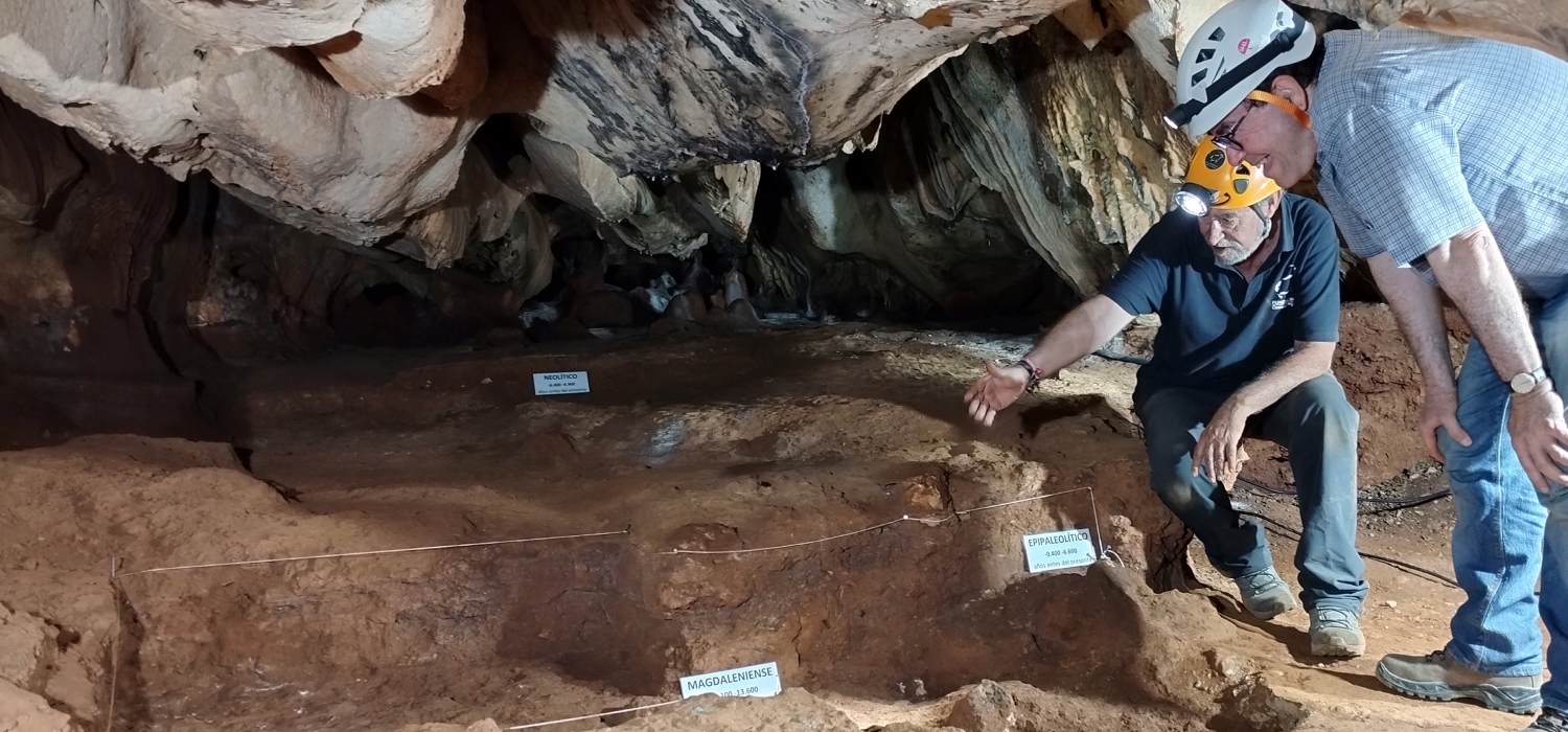 Investigadores de la UCA participan en un estudio pionero que recupera ADN humano de paredes con arte rupestre paleolítico