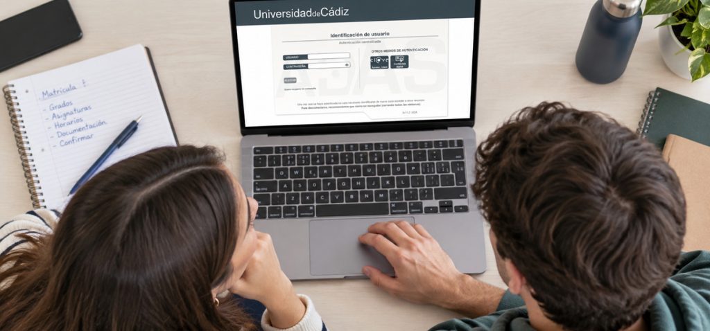 La UCA mantiene abierto el plazo de auto matrícula para su alumnado de Grado y Máster