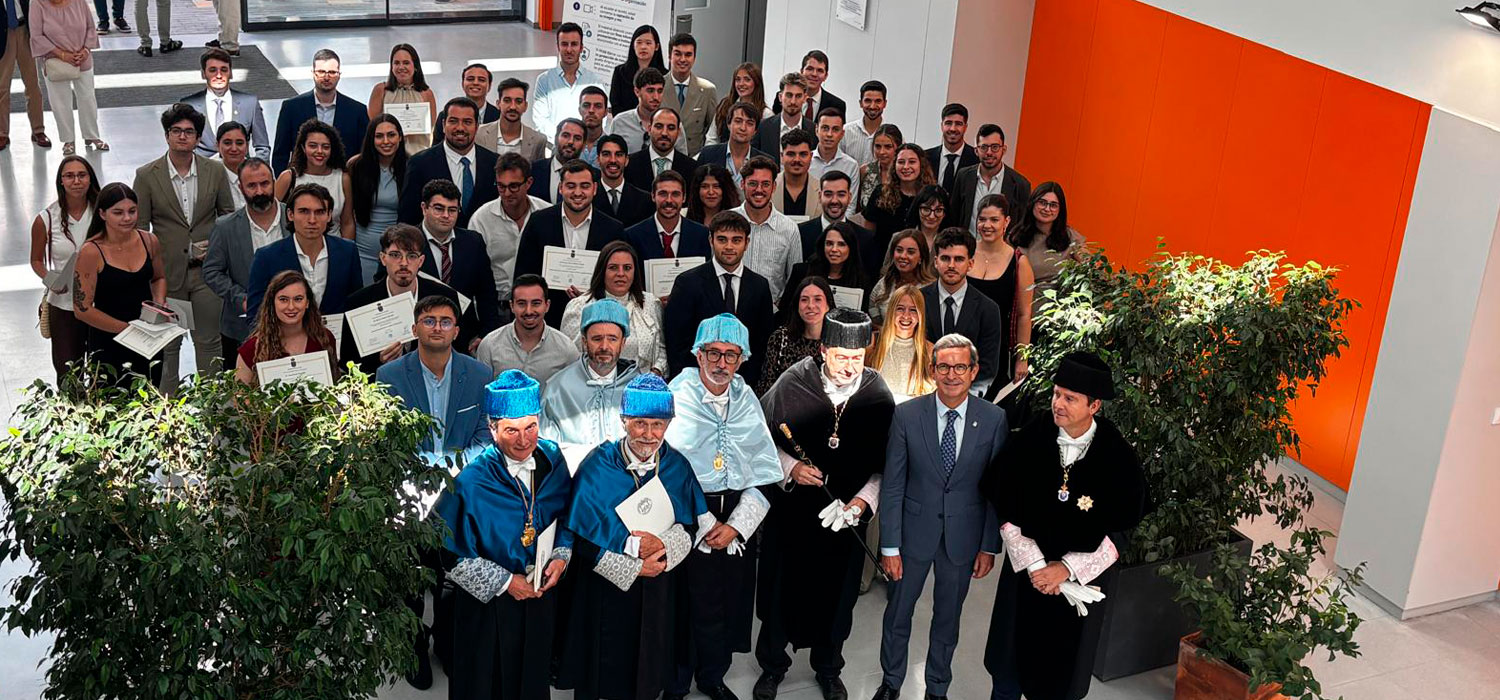 La UCA celebra el solemne acto de Apertura de Curso Académico 2026/27 en el edificio ‘Carmelo García Barroso’