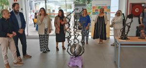 El hall de la ETSIA de Algeciras acoge la exposición itinerante de esculturas de José Luis Biedma